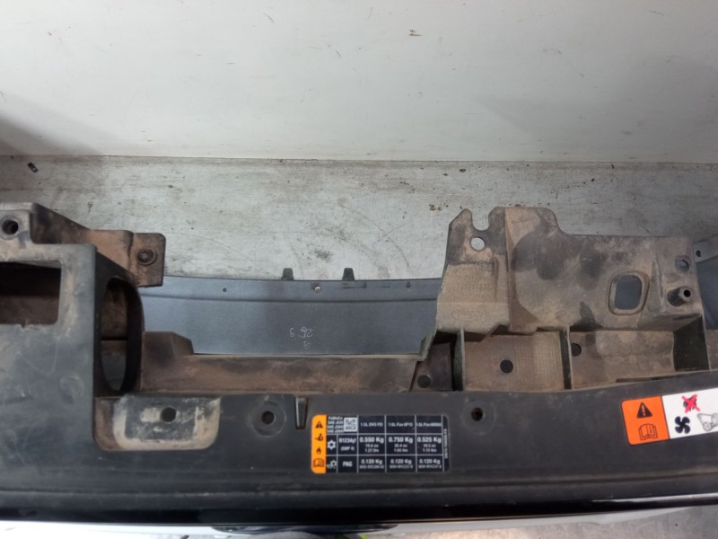 Recambio de paragolpes delantero para ford ecosport 1.0 ecoboost referencia OEM IAM 2498344  