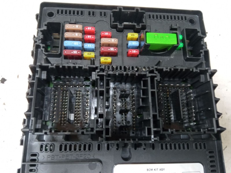 Recambio de bsi para ford ecosport 1.0 ecoboost referencia OEM IAM HU5T15604BCL  