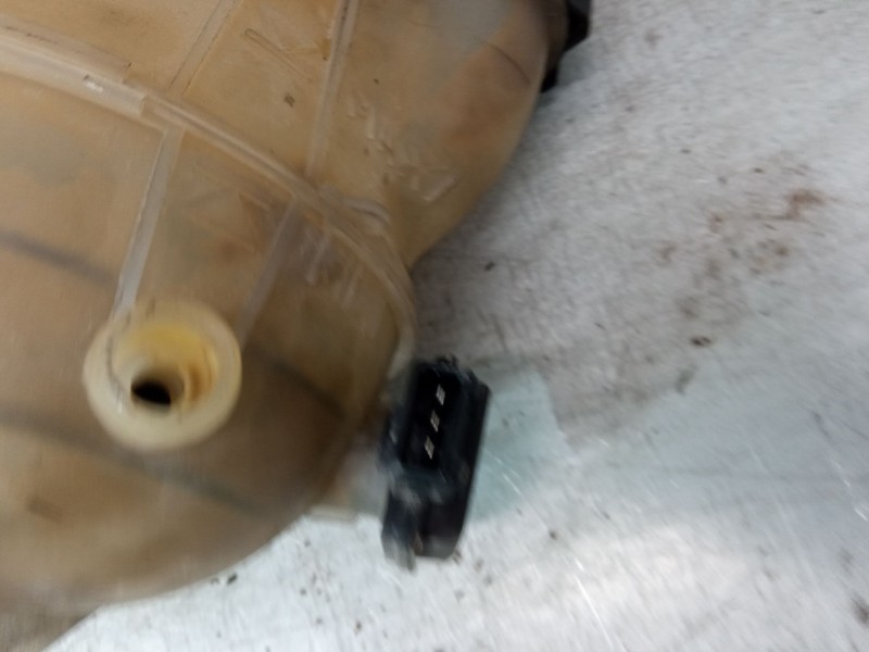 Recambio de deposito expansion para citroën c3 i (fc_, fn_) 1.4 hdi referencia OEM IAM 9646902580  