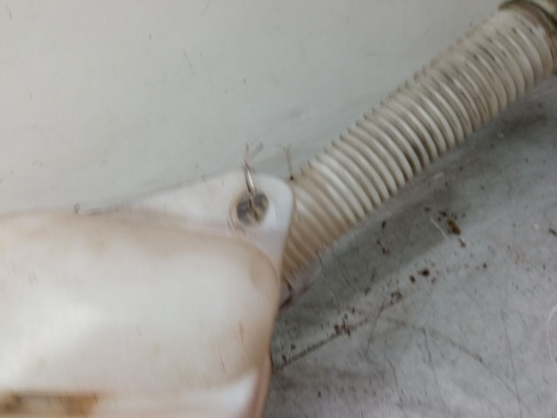 Recambio de deposito limpiaparabrisas para citroën c3 i (fc_, fn_) 1.4 hdi referencia OEM IAM 9642546080  