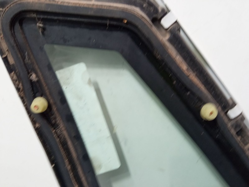 Recambio de luna custodia trasera derecha para opel corsa a hatchback (s83) 1.3 s (f08, m08, f68, m68) referencia OEM IAM   