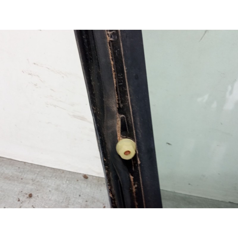 Recambio de luna custodia trasera derecha para opel corsa a hatchback (s83) 1.3 s (f08, m08, f68, m68) referencia OEM IAM   