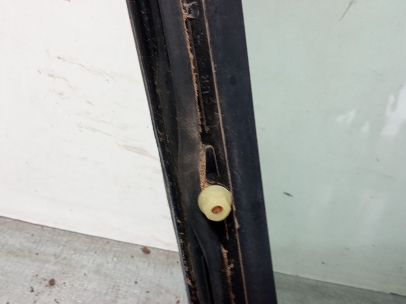 Recambio de luna custodia trasera derecha para opel corsa a hatchback (s83) 1.3 s (f08, m08, f68, m68) referencia OEM IAM   