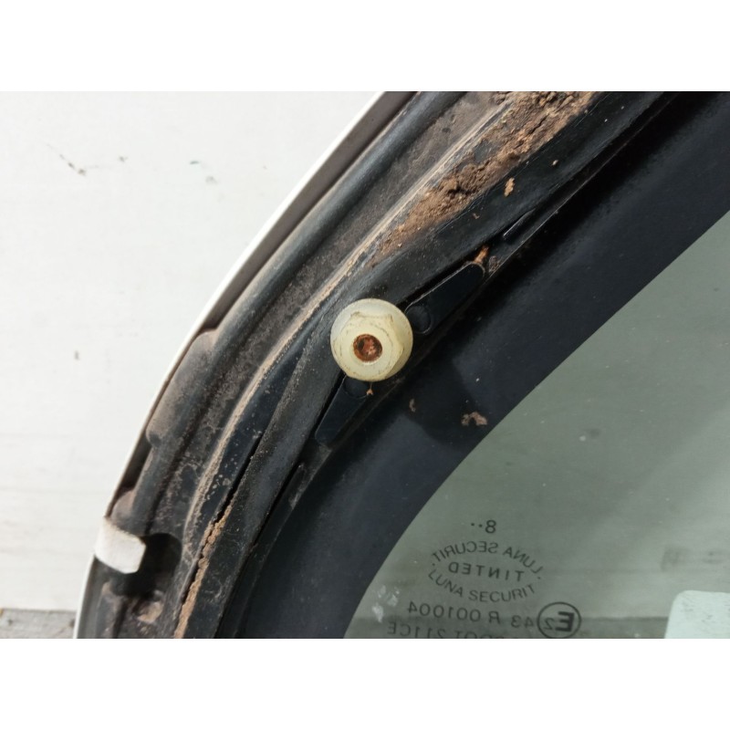 Recambio de luna custodia trasera izquierda para opel corsa a hatchback (s83) 1.3 s (f08, m08, f68, m68) referencia OEM IAM   