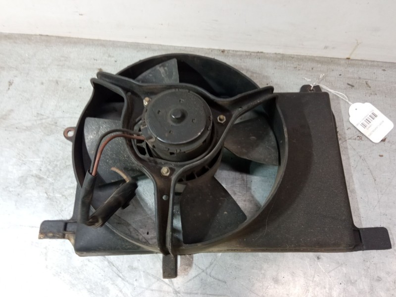 Recambio de electroventilador para opel corsa a hatchback (s83) 1.3 s (f08, m08, f68, m68) referencia OEM IAM 90220010  