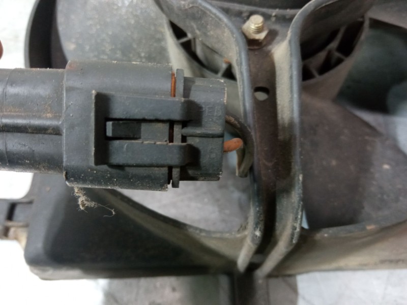 Recambio de electroventilador para opel corsa a hatchback (s83) 1.3 s (f08, m08, f68, m68) referencia OEM IAM 90220010  