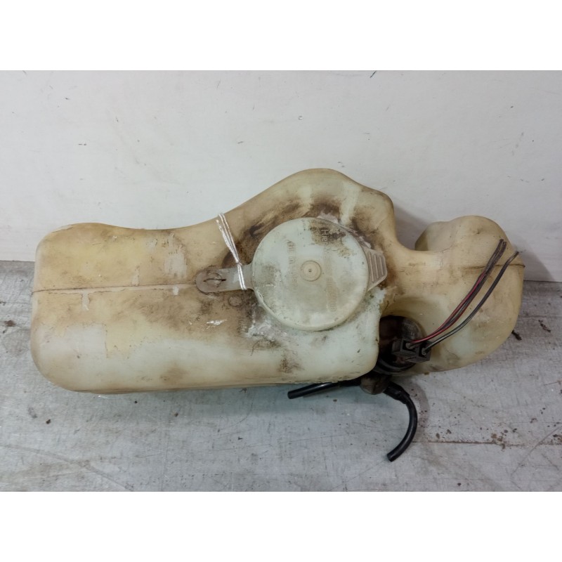 Recambio de deposito limpiaparabrisas para opel corsa a hatchback (s83) 1.3 s (f08, m08, f68, m68) referencia OEM IAM 90226560  