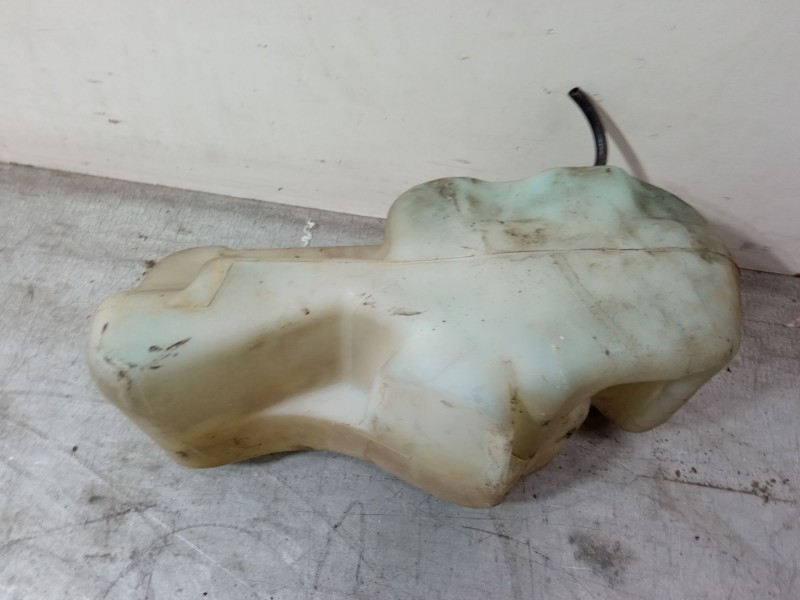 Recambio de deposito limpiaparabrisas para opel corsa a hatchback (s83) 1.3 s (f08, m08, f68, m68) referencia OEM IAM 90226560  