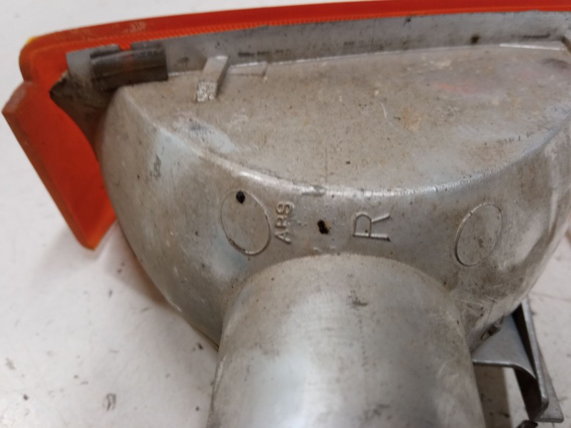 Recambio de intermitente delantero derecho para opel corsa a hatchback (s83) 1.3 s (f08, m08, f68, m68) referencia OEM IAM   