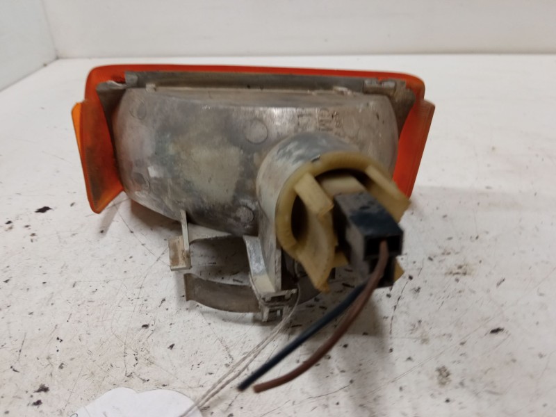 Recambio de intermitente delantero izquierdo para opel corsa a hatchback (s83) 1.3 s (f08, m08, f68, m68) referencia OEM IAM   