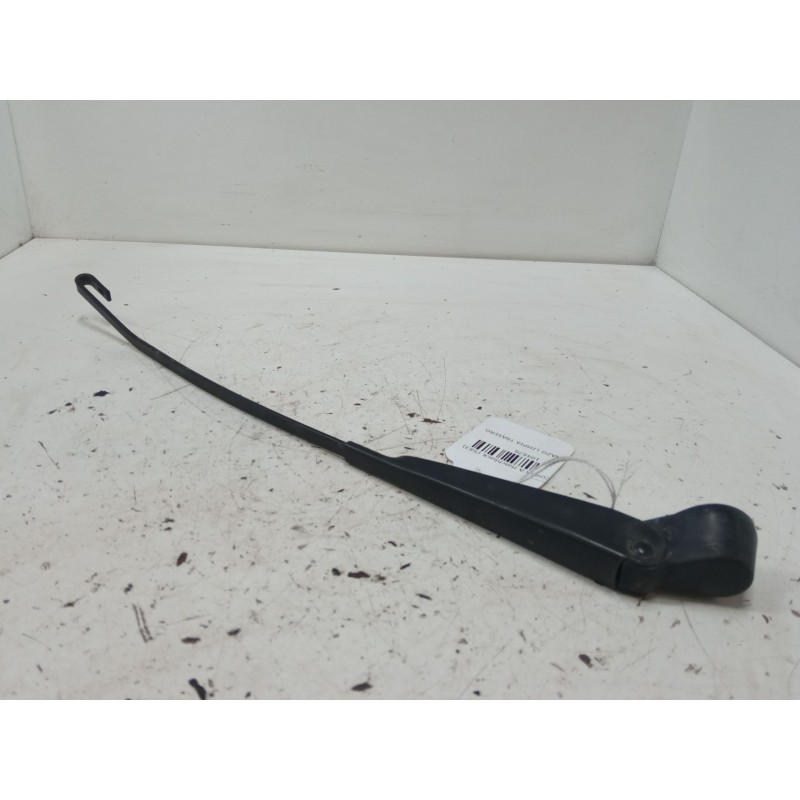 Recambio de brazo limpia trasero para opel corsa a hatchback (s83) 1.3 s (f08, m08, f68, m68) referencia OEM IAM   