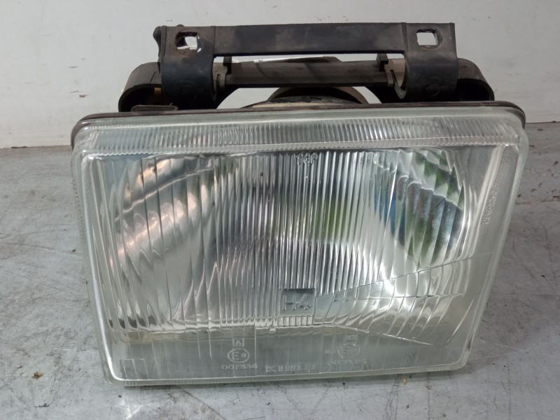 Recambio de faro izquierdo para opel corsa a hatchback (s83) 1.3 s (f08, m08, f68, m68) referencia OEM IAM   