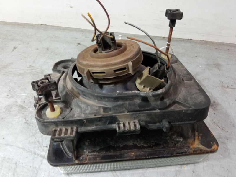 Recambio de faro izquierdo para opel corsa a hatchback (s83) 1.3 s (f08, m08, f68, m68) referencia OEM IAM   