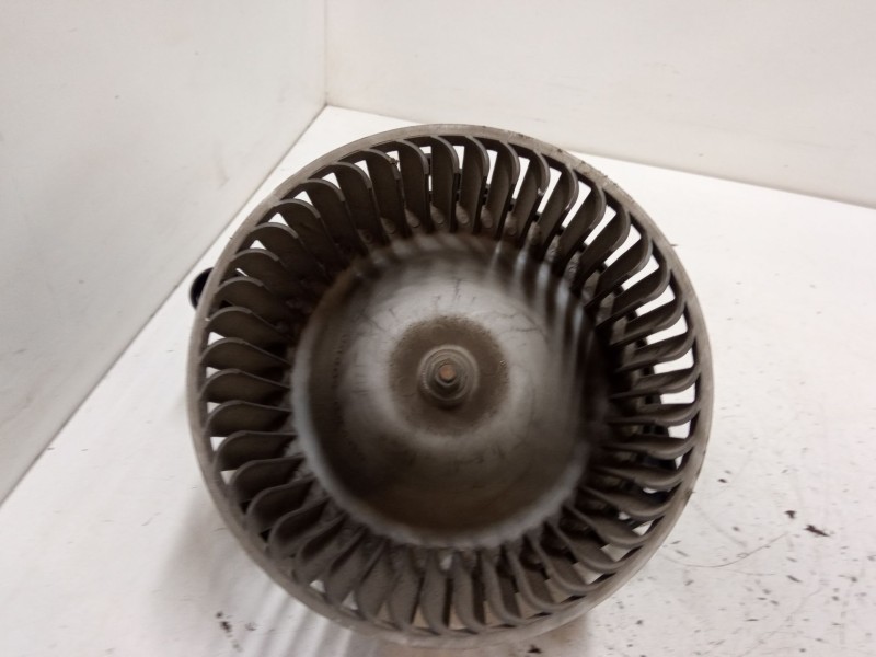 Recambio de motor calefaccion para nissan almera i hatchback (n15) 1.4 referencia OEM IAM   