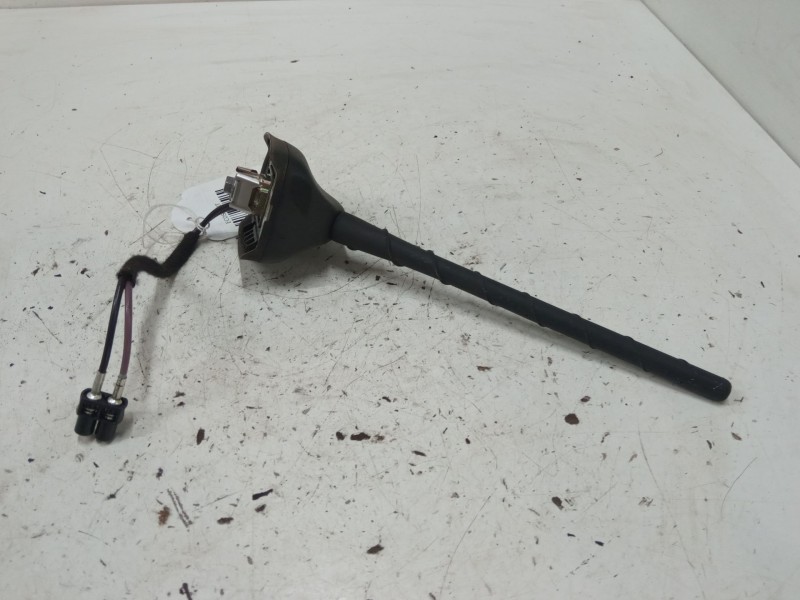 Recambio de base de antena para ford ecosport 1.0 ecoboost referencia OEM IAM GN1519G461CC  