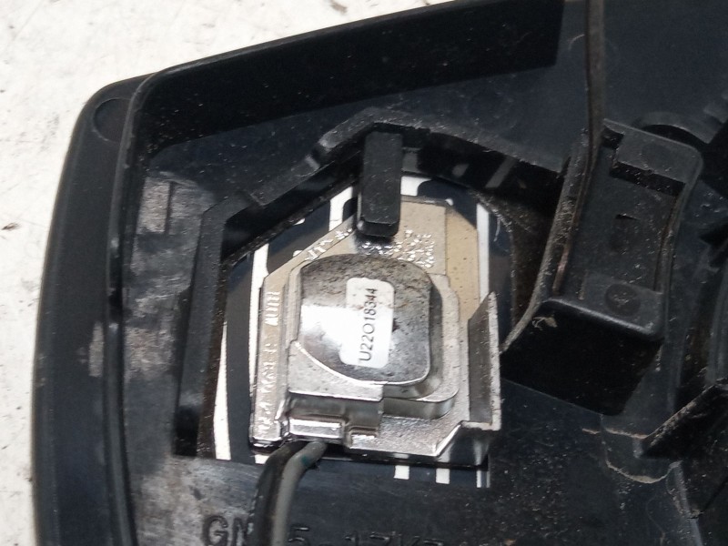 Recambio de cristal retrovisor derecho para ford ecosport 1.0 ecoboost referencia OEM IAM GN1517K740H  