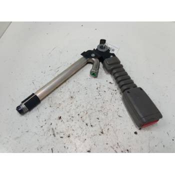 ANCLAJE CINTURON DELANTERO DERECHO 