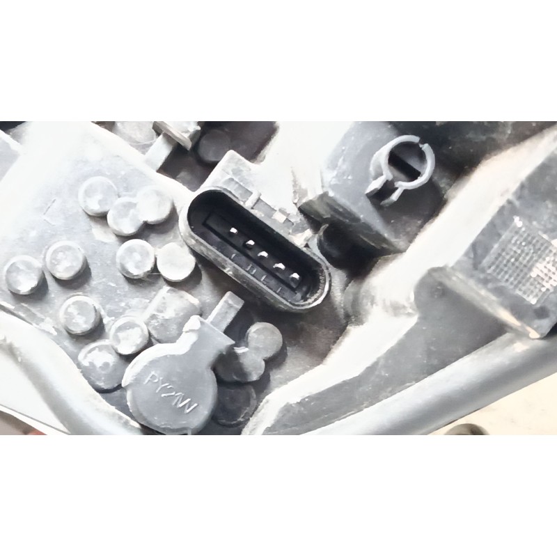 Recambio de piloto trasero izquierdo para opel insignia a sports tourer (g09) 2.0 cdti (35) referencia OEM IAM 13226836  