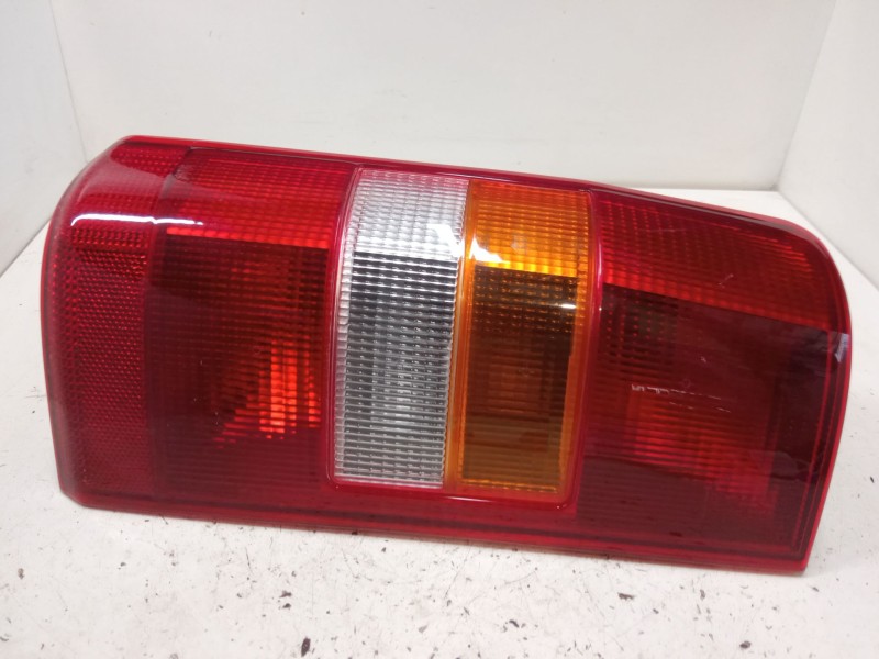 Recambio de piloto trasero izquierdo para peugeot expert furgoneta (222) 2.0 hdi referencia OEM IAM   