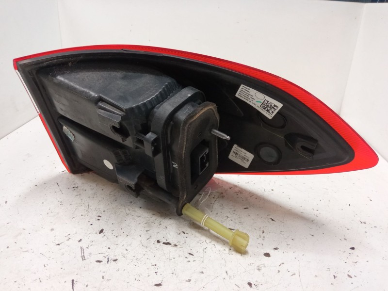 Recambio de piloto trasero izquierdo para ford ecosport 1.0 ecoboost referencia OEM IAM GN1513405DD 90104001 