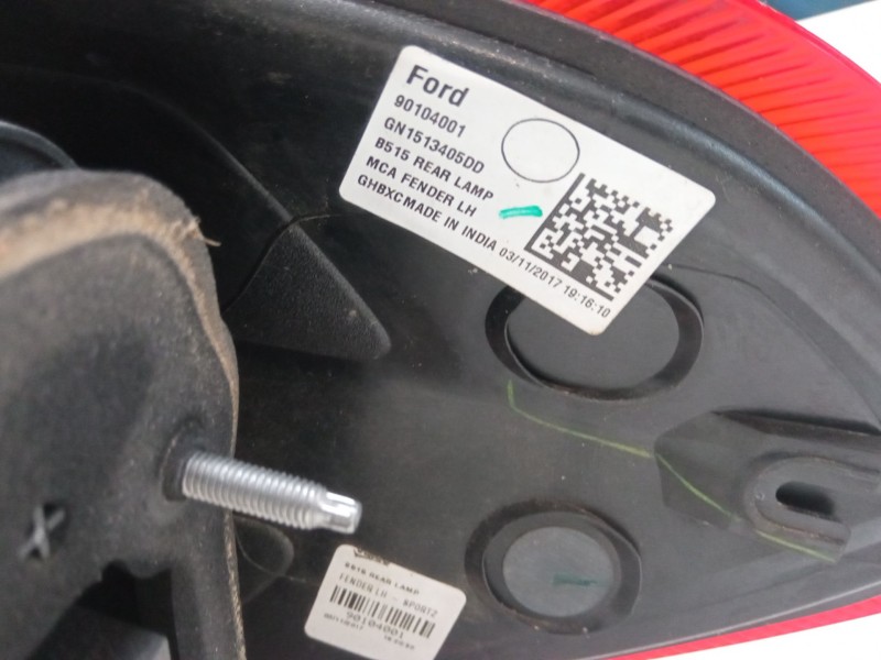 Recambio de piloto trasero izquierdo para ford ecosport 1.0 ecoboost referencia OEM IAM GN1513405DD 90104001 