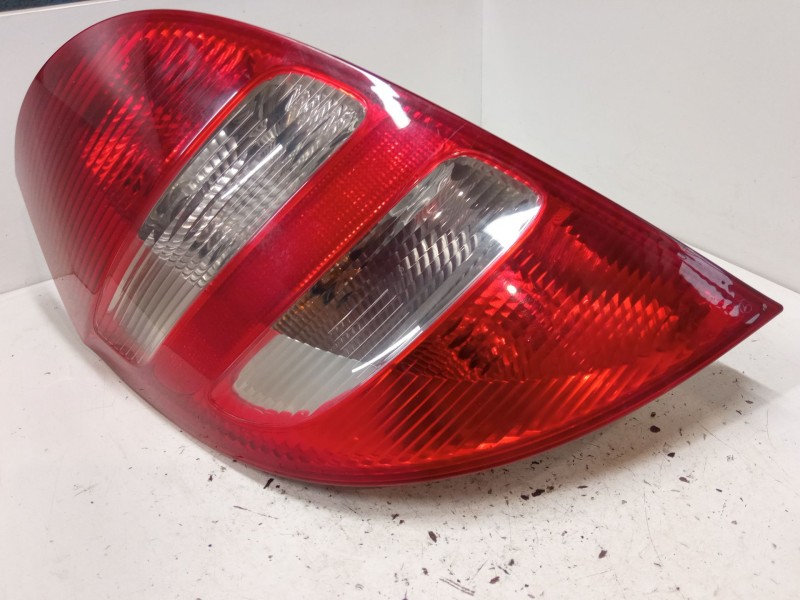 Recambio de piloto trasero izquierdo para mercedes-benz clase a (w169) a 180 cdi (169.007, 169.307) referencia OEM IAM 169820036