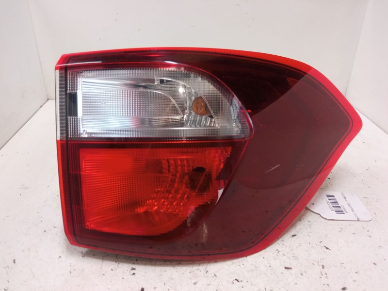 Recambio de piloto trasero derecho para ford ecosport 1.0 ecoboost referencia OEM IAM 90104003  