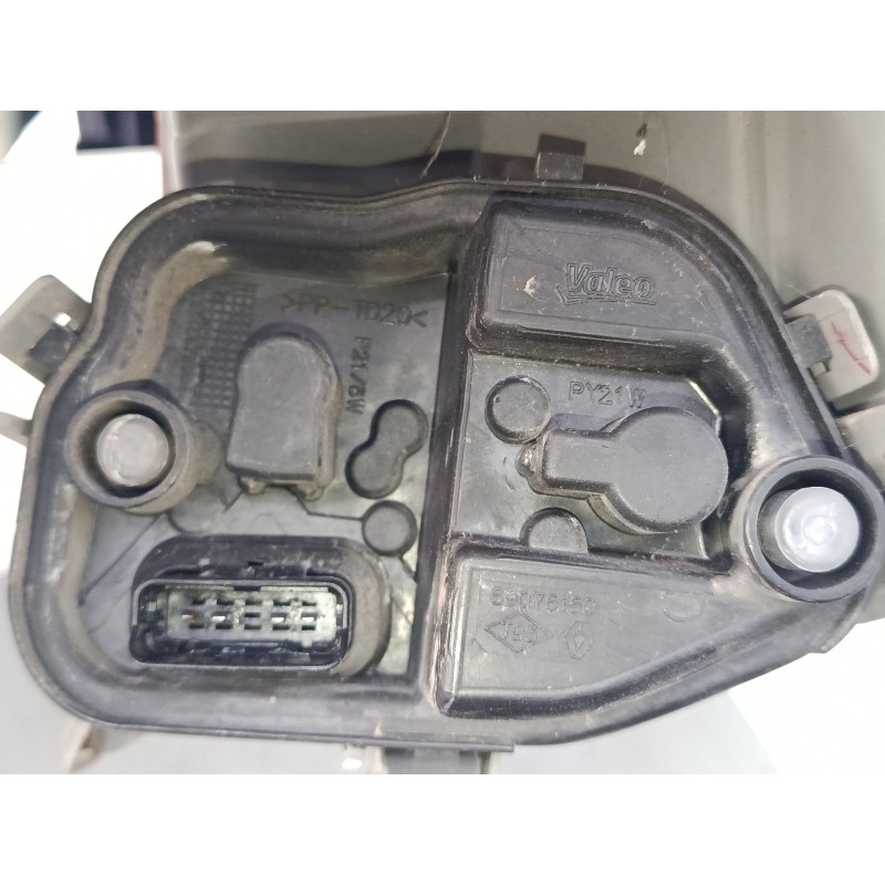 Recambio de piloto trasero derecho para renault megane iii hatchback (bz0/1_, b3_) 1.6 16v (bz1b, bz1h) referencia OEM IAM   