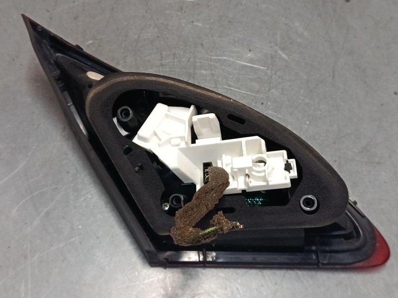 Recambio de piloto trasero porton derecho para opel astra j (p10) 1.4 turbo (68) referencia OEM IAM 13306456  