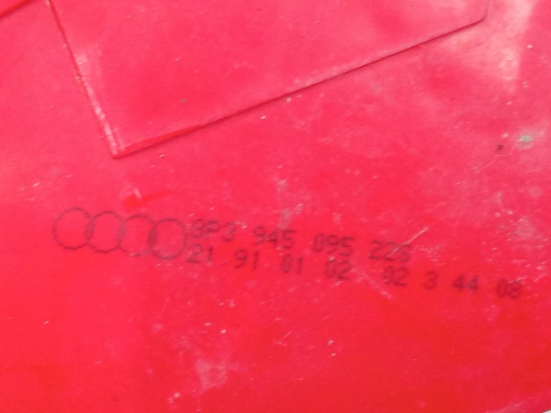 Recambio de piloto trasero izquierdo para audi a3 (8p1) 2.0 tdi 16v referencia OEM IAM 8P3945095  