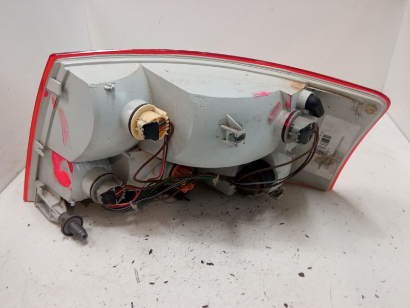 Recambio de piloto trasero izquierdo para audi a4 b6 descapotable (8h7) 1.8 t referencia OEM IAM   