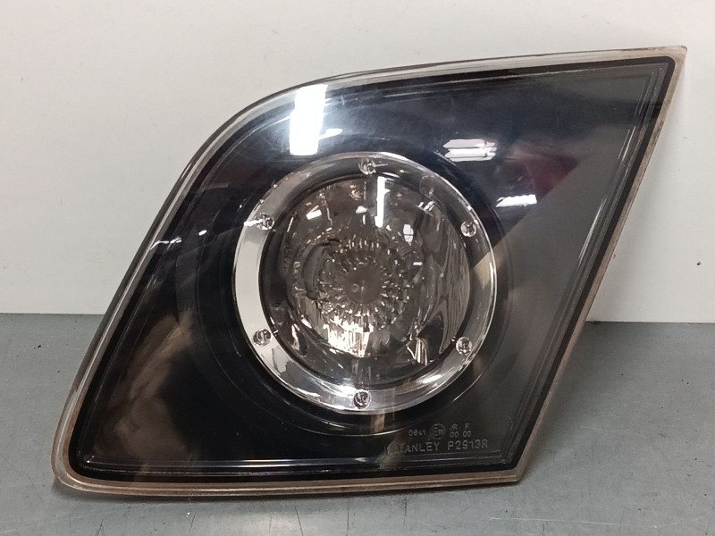 Recambio de piloto trasero porton derecho para mazda 3 (bk) 1.6 di turbo referencia OEM IAM   