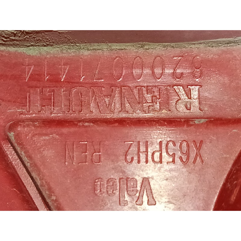 Recambio de piloto trasero derecho para renault clio ii (bb_, cb_) 1.5 dci (b/cb08) referencia OEM IAM 8200071414  