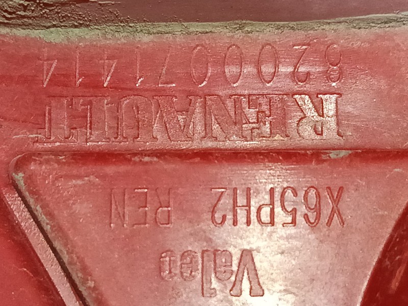 Recambio de piloto trasero derecho para renault clio ii (bb_, cb_) 1.5 dci (b/cb08) referencia OEM IAM 8200071414  