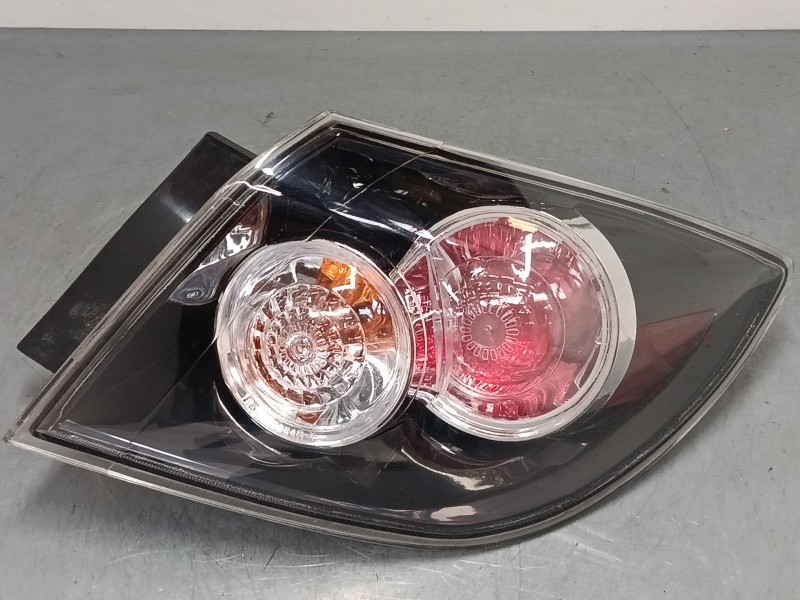 Recambio de piloto trasero derecho para mazda 3 (bk) 1.6 di turbo referencia OEM IAM 2161984RAQ  