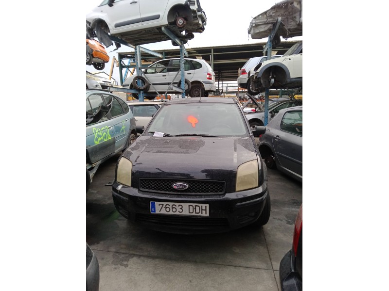 ford fusion (ju_) del año 2004