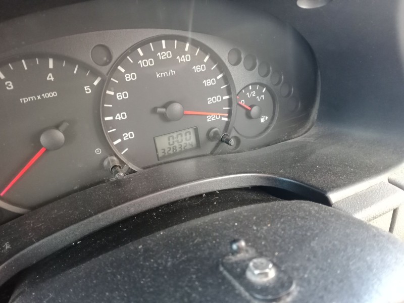 ford tourneo connect del año 2004