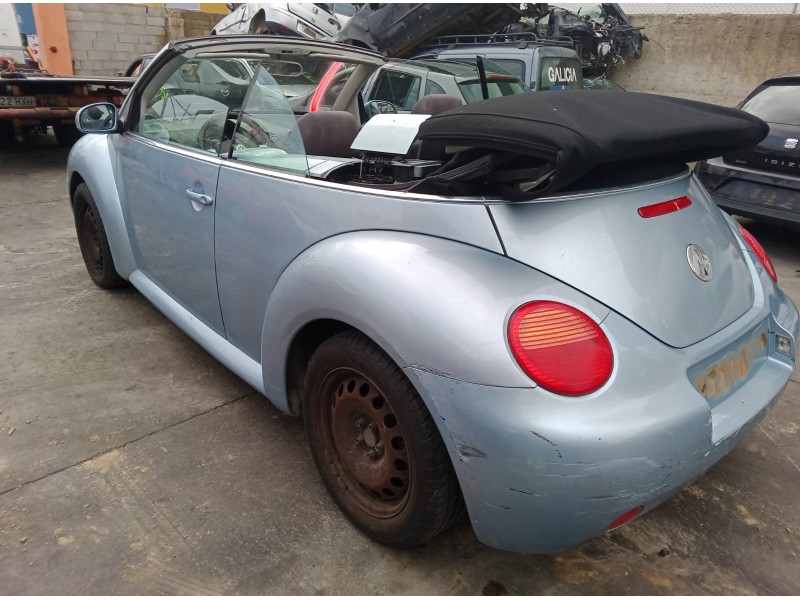 volkswagen new beetle descapotable (1y7) del año 2003