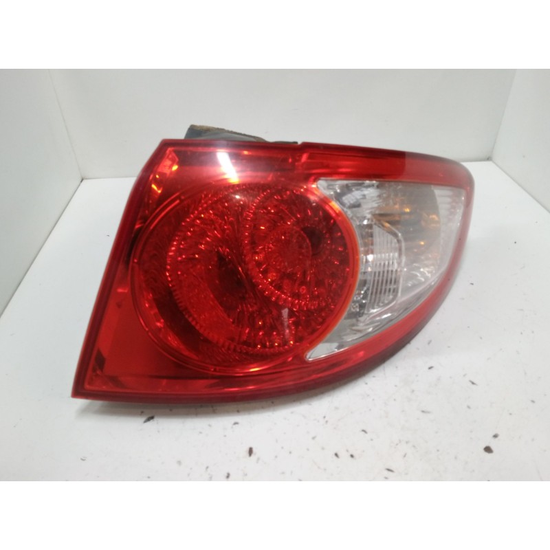 Recambio de piloto trasero derecho para hyundai santa fé ii (cm) 2.2 crdi gls referencia OEM IAM 924022B000  