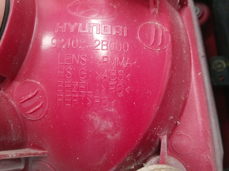 Recambio de piloto trasero derecho para hyundai santa fé ii (cm) 2.2 crdi gls referencia OEM IAM 924022B000  