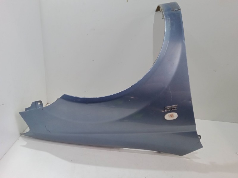 Recambio de aleta delantera derecha para chevrolet aveo / kalos hatchback (t200) 1.2 referencia OEM IAM   