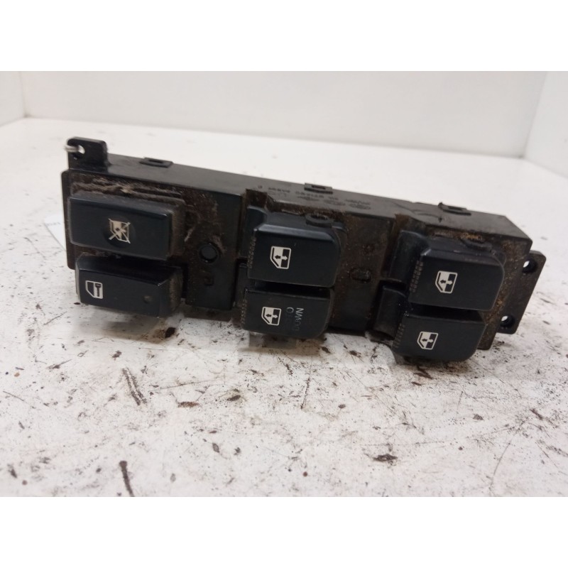 Recambio de mando elevalunas delantero izquierdo para hyundai santa fé ii (cm) 2.2 crdi gls referencia OEM IAM 935702B000S4  