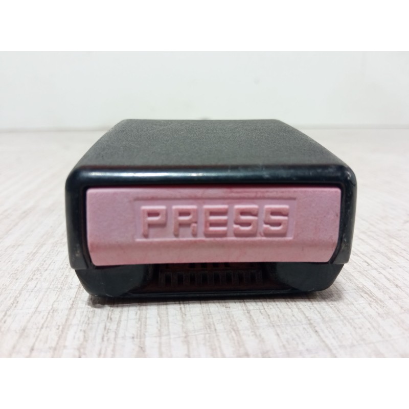 Recambio de anclaje cinturon trasero central para peugeot 206 hatchback (2a/c) 1.4 i referencia OEM IAM 2301101  