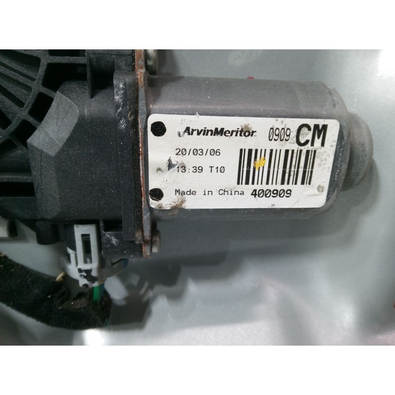 Recambio de elevalunas electrico trasero izquierdo para hyundai santa fé ii (cm) 2.2 crdi gls referencia OEM IAM 834802B020J9S4 