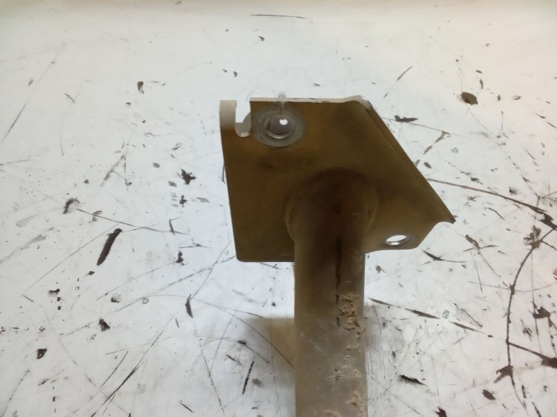 Recambio de estribo derecho para nissan terrano ii (r20) 2.7 td 4wd referencia OEM IAM   
