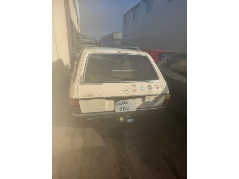 mercedes-benz 123 t-model (s123) del año 1989