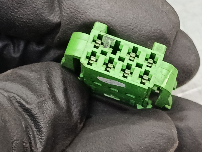 Recambio de retrovisor electrico izquierdo para volkswagen new beetle descapotable (1y7) 2.0 referencia OEM IAM 1C1853273  