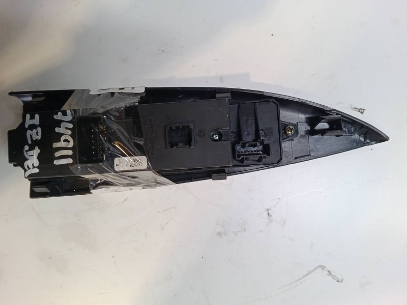 Recambio de mando elevalunas delantero izquierdo para mazda 6 hatchback (gg) 2.3 (gg3s) referencia OEM IAM   