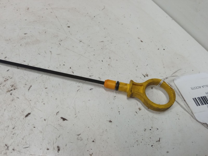 Recambio de varilla aceite para ford ecosport 1.0 ecoboost referencia OEM IAM   