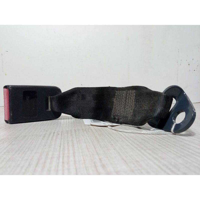Recambio de anclaje cinturon trasero izquierdo para peugeot 206 hatchback (2a/c) 1.4 i referencia OEM IAM 2302301092  